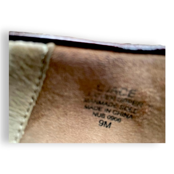 Circa Joan & David Burgundy Patent Leather Shoes Loafers Shiny Wine Flats Size 9 - Picture 5 of 6